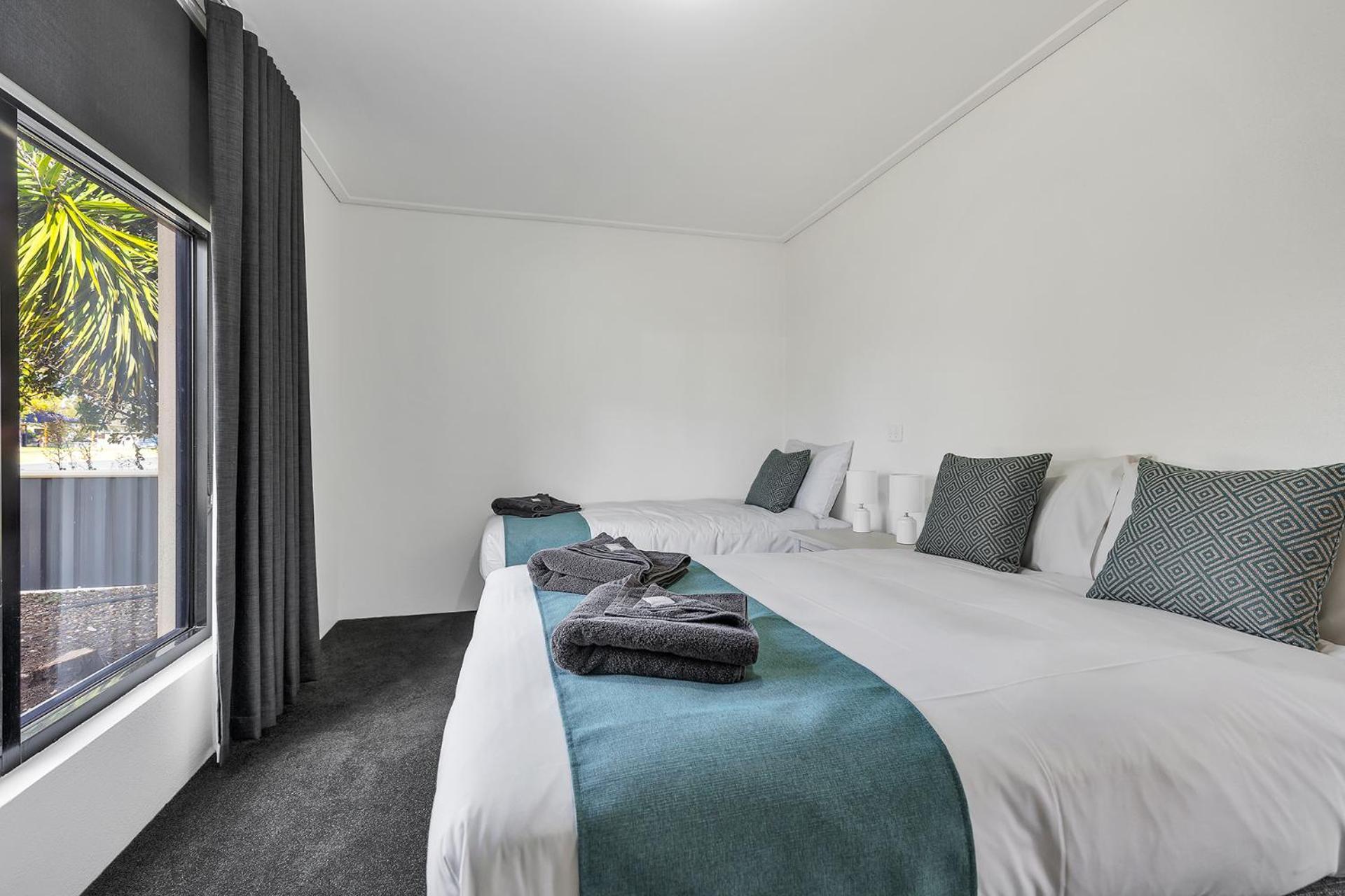 Rochester Motel 3*